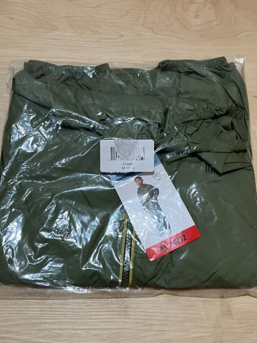 NWT Mondetta Youth Packable Splash Rain Jacket & Pant Set